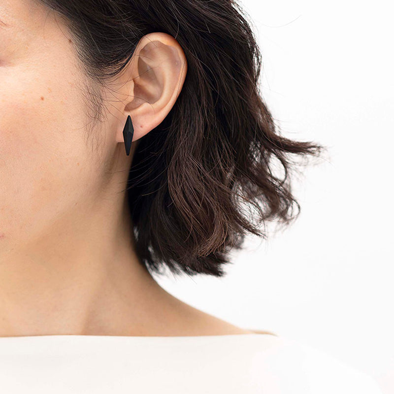DEER HORN JEWELRY earring(an earring)