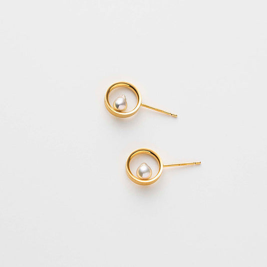MA earrings