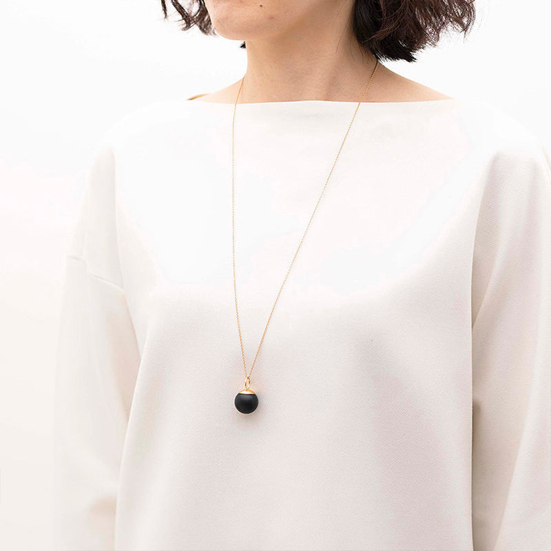 NACHT necklace