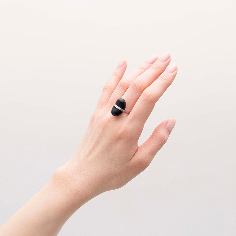 NACHT ring